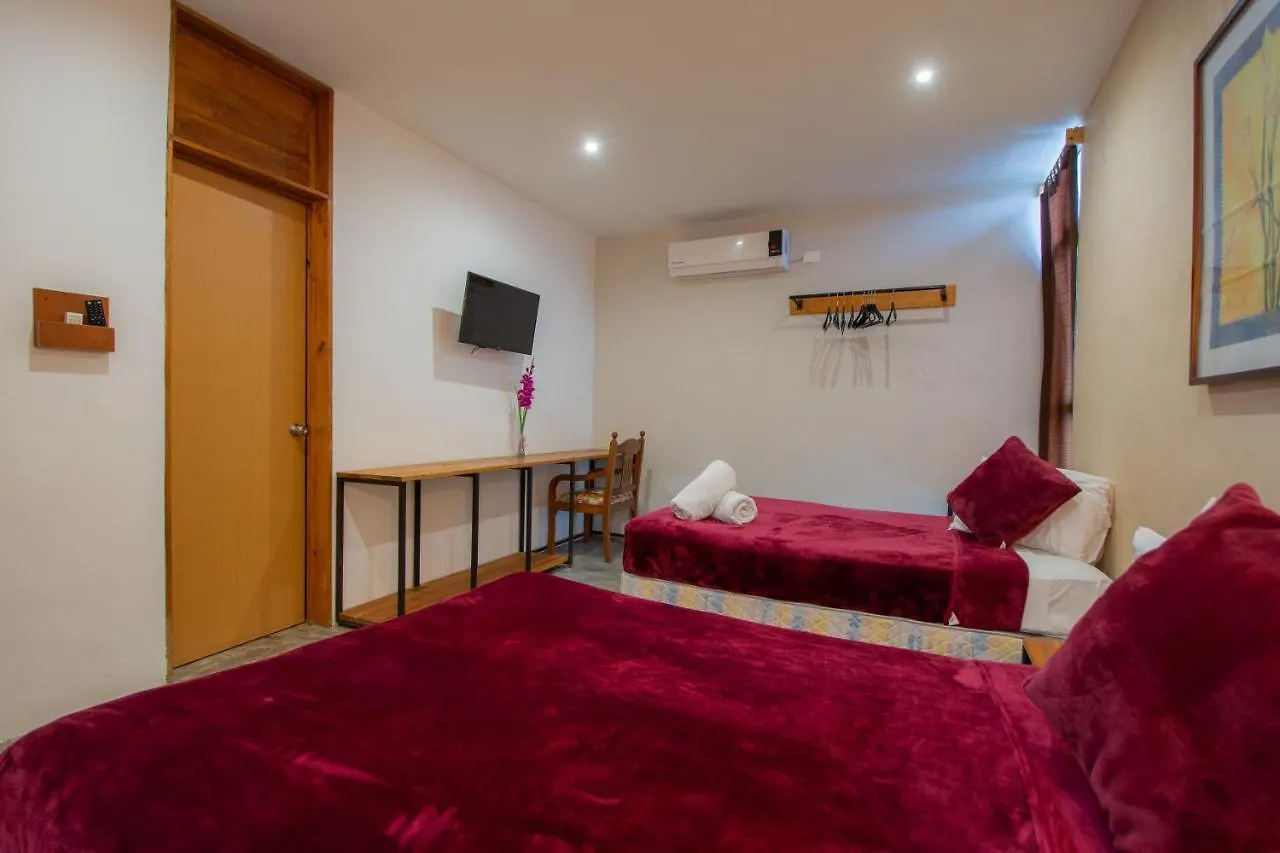 Hotel Villas San Ignacio Playa del Carmen 3*,